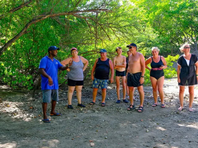 Visite guidée avec Capitaine Roro de l'Ilet Chancel Robert Martinique