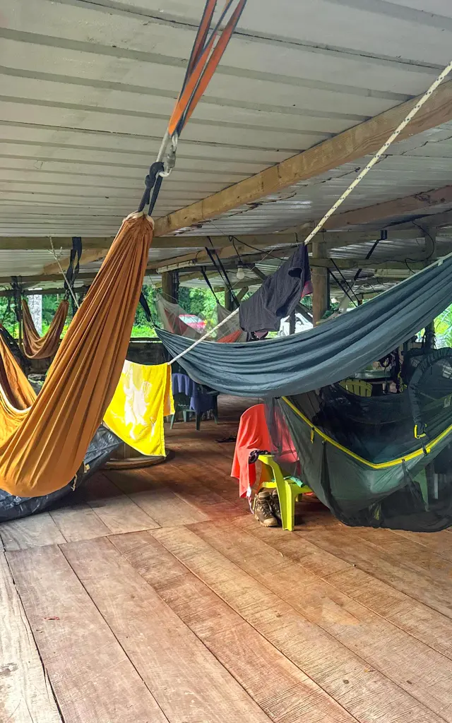 Campement hamacs Foujè Béni Bivouacs Martinique