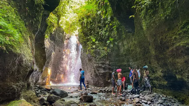 Rivière Randonnée Cascade Dany Kaïali Excursions Ajoupa-Bouillon Martinique