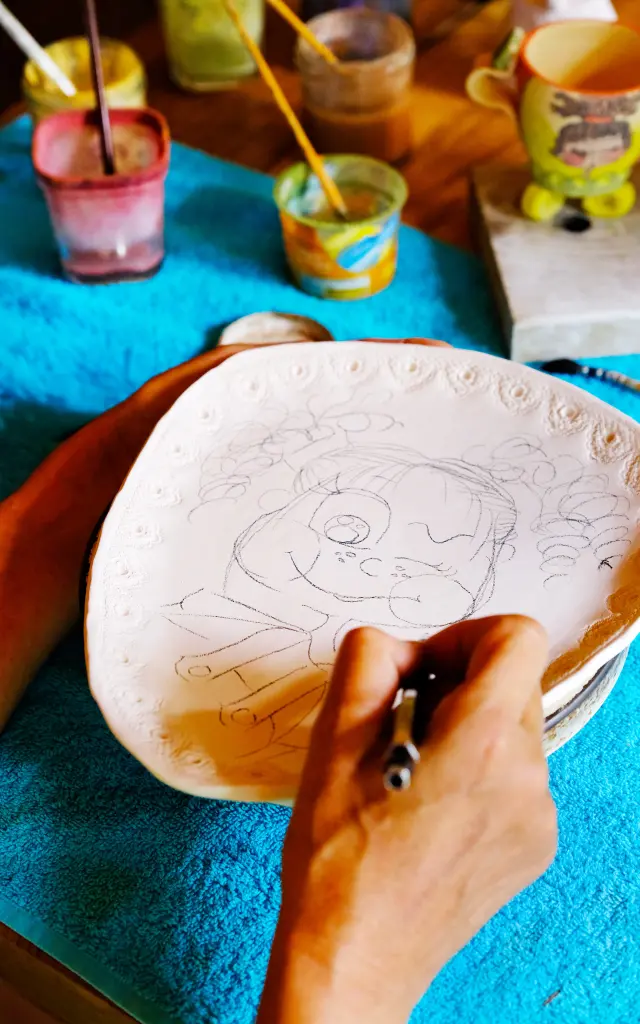 Artisan céramiste Dessin fait main Les Sales Gosses Trois-îlets Martinique