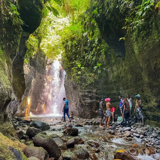 Rivière Randonnée Cascade Dany Kaïali Excursions Ajoupa-Bouillon Martinique