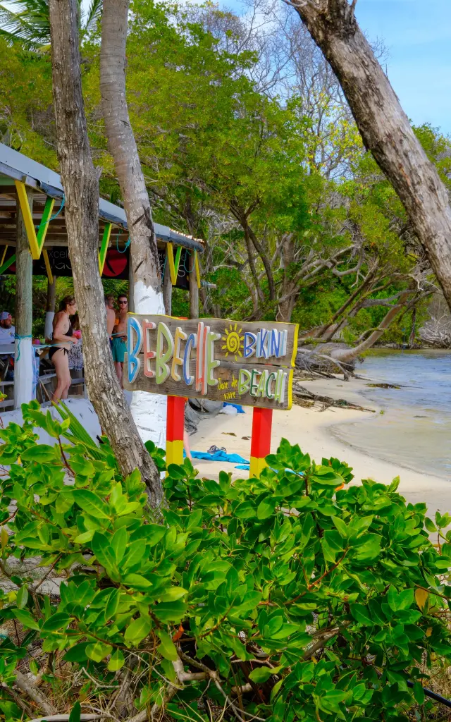Plage Bébêche bikini beach Sainte-Anne Martinique