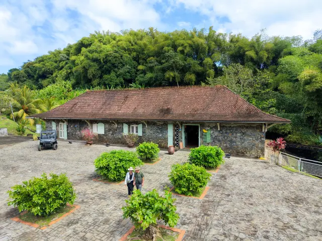 Vue extérieure du Musée de la Banane Sainte-Marie Martinique ancienne habitation sucrière