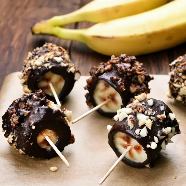 Sucette de banane et chocolat