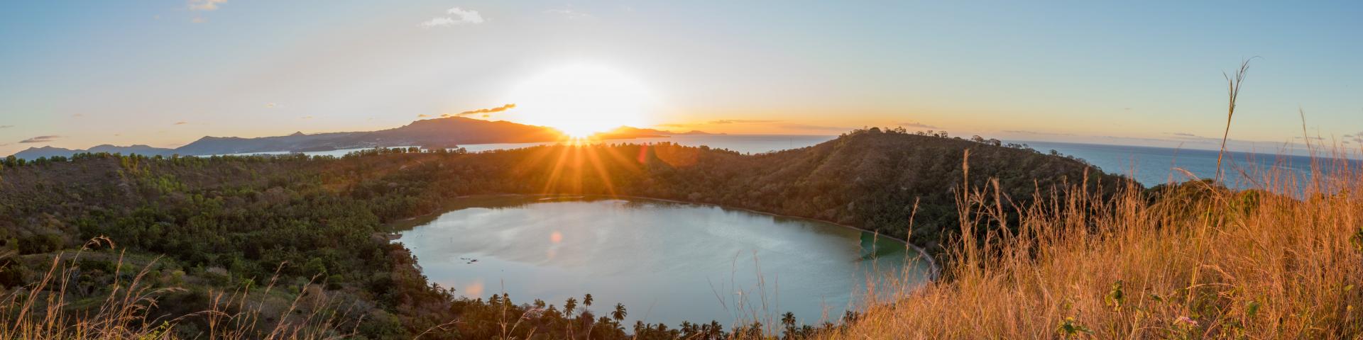 Le mystique Lac Dziani | Mayotte tourisme