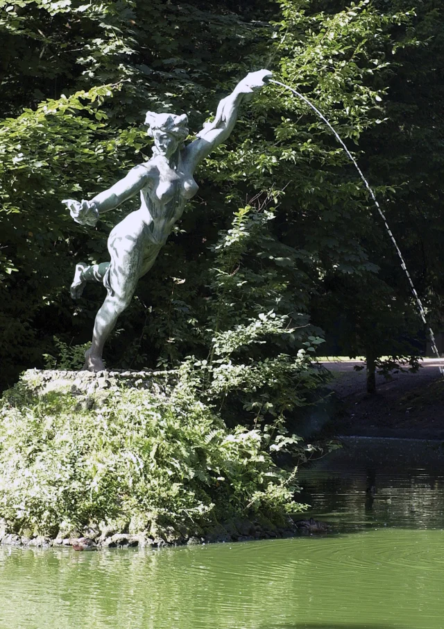 Statue du Musée de Mariemont