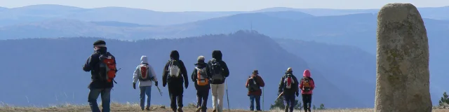 Randonneurs sur le site des bondons - Mont-Lozère (48)