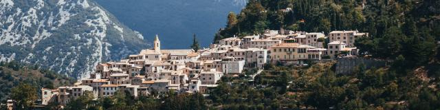 sainte-agnes-village-perche-littoral-pango-visual.jpg
