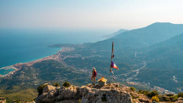 Randonnee Sur Les Hauteurs De Castellar