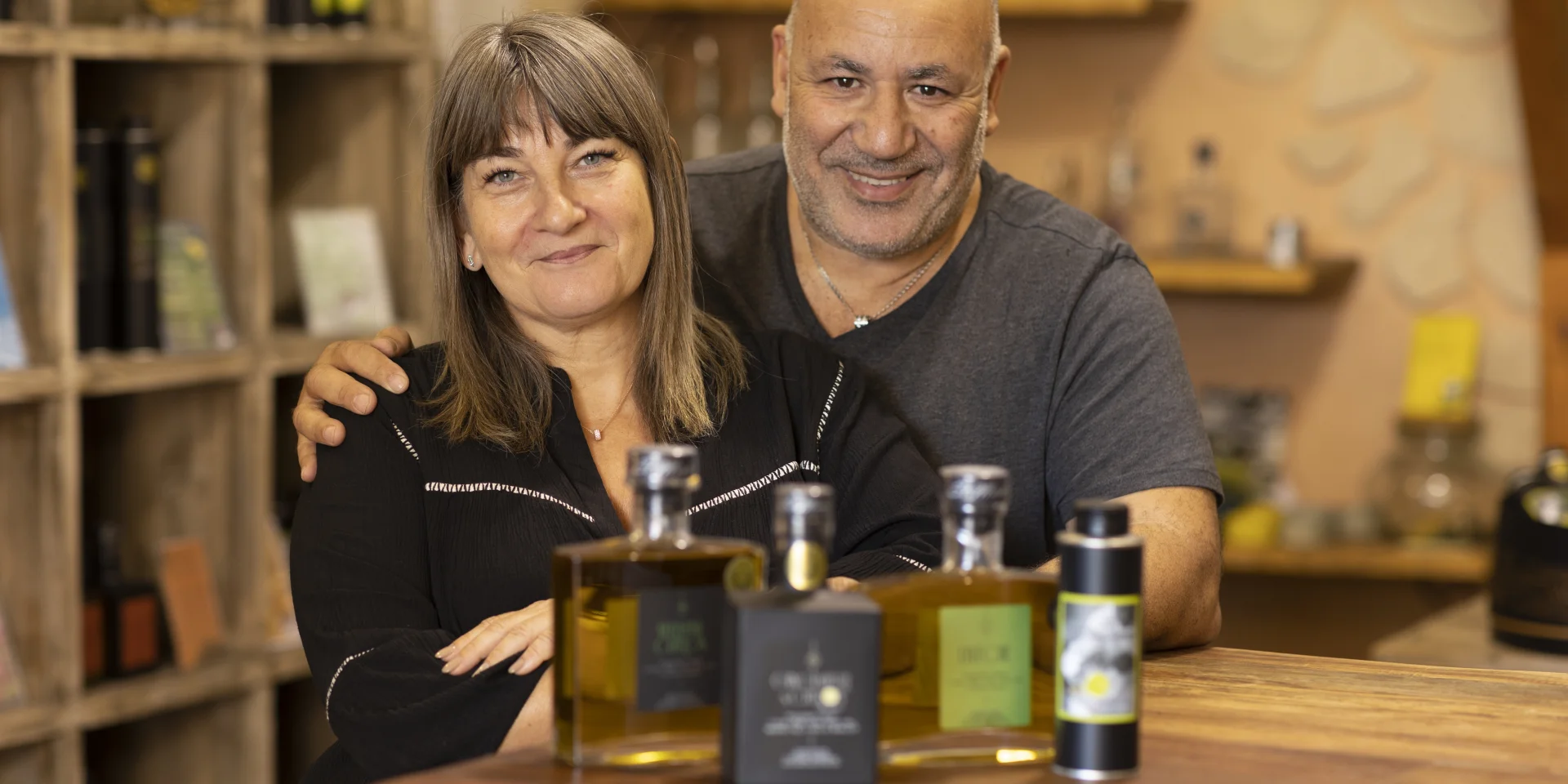 Karim Djekar Et Son Epouse Huilerie Saint Michel Menton Remy Cortin