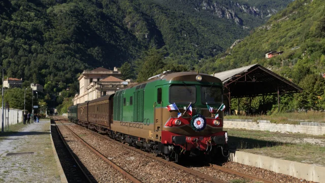 Trains Historiques Damien Viano Facebook Trains Daqui