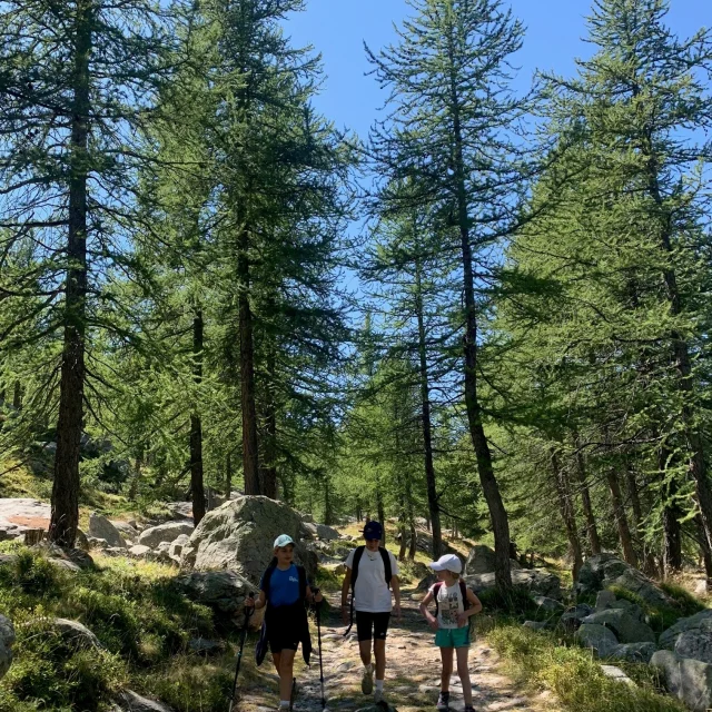 Randonnee En Famille Dans La Vallee Des Merveilles Tende Otc