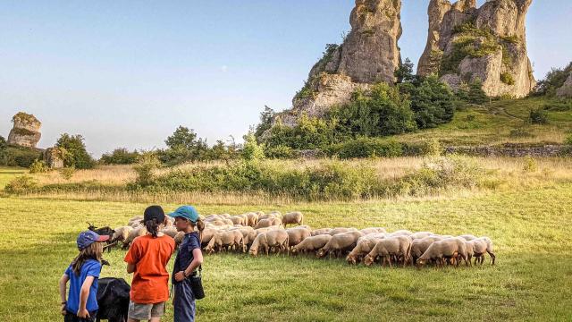 Sur Les Traces Du Berger Avontuur 16 Roquesaltes Laetitia Rozijn Robert