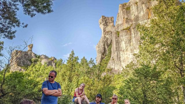 Sur Les Traces Du Berger Avontuur 5 Roquesaltes Laetitia Rozijn Robert