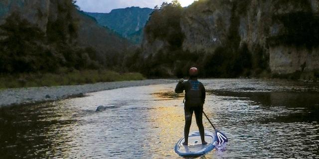 Midnightpadleccanoeblanc 1