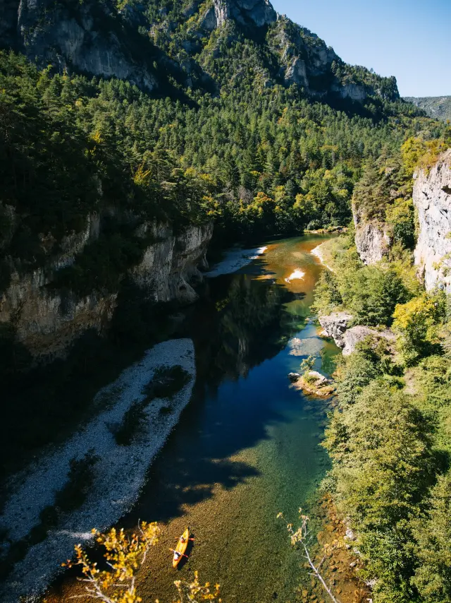Canoe Gorges Du Tarn Clara Ferrand Wildroad Crtloccitanie 0039127 Md Min