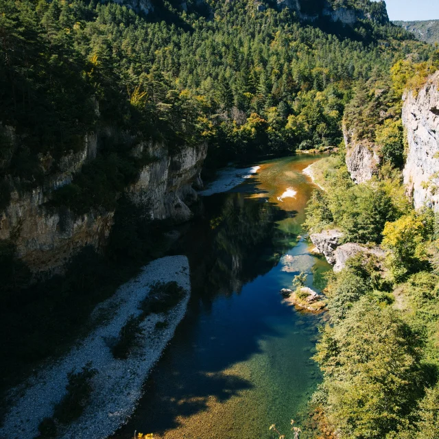 Canoe Gorges Du Tarn Clara Ferrand Wildroad Crtloccitanie 0039127 Md Min