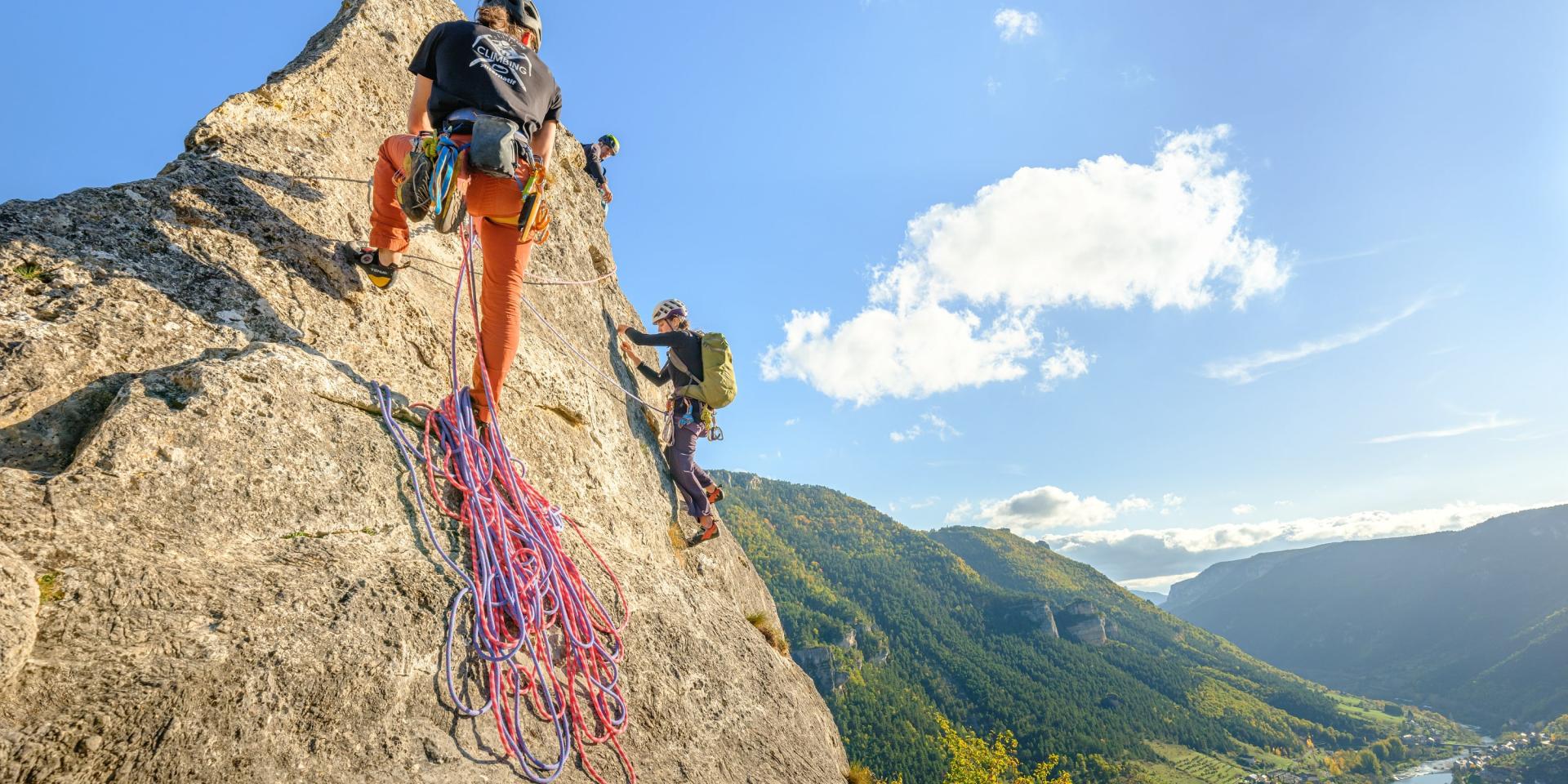 Escalade Grande Voie Gorges Du Tarn Copyright Remi Flament Pact Gdt Crtloccitanie 0037637 Md Min