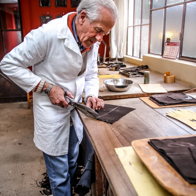 Ganterie Fabre Producteurs 44 Office De Tourisme Millau Credit Greg Alric