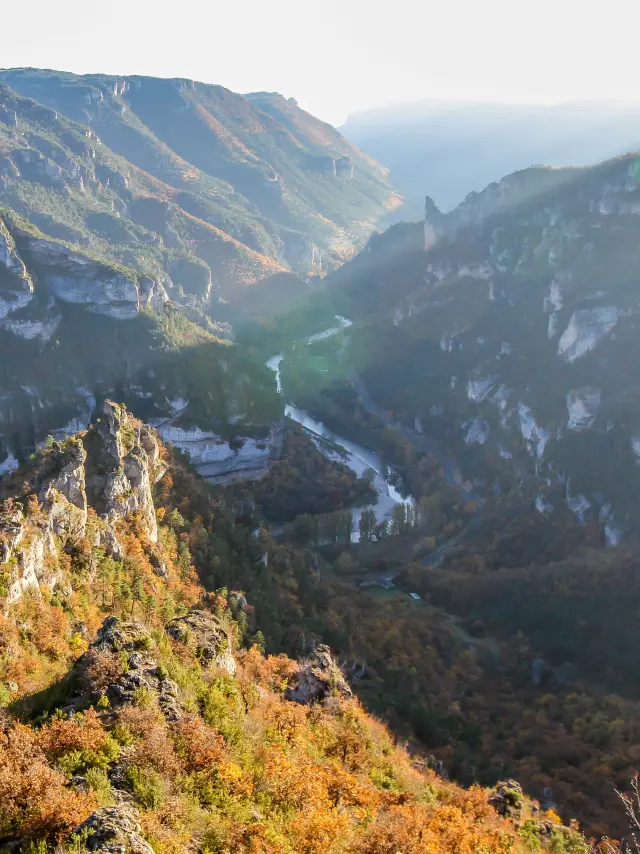 Gorges Du Tarn 28 Office De Tourisme Millau Credit Greg Alric
