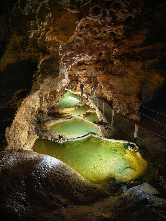 Grotte De Dargilan Copyright Remi Flament Pact Gdt Crtloccitanie 0037776 Md Min