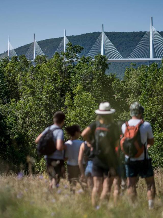 Viaduc De Haut En Bas Randonnee Face Au Viaduc C Greg Alric Shoot Infactory 15 Min