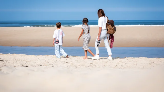 plage famille 2024 Yohan Espiaube