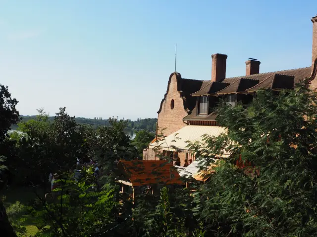 Chateau de Woolsack