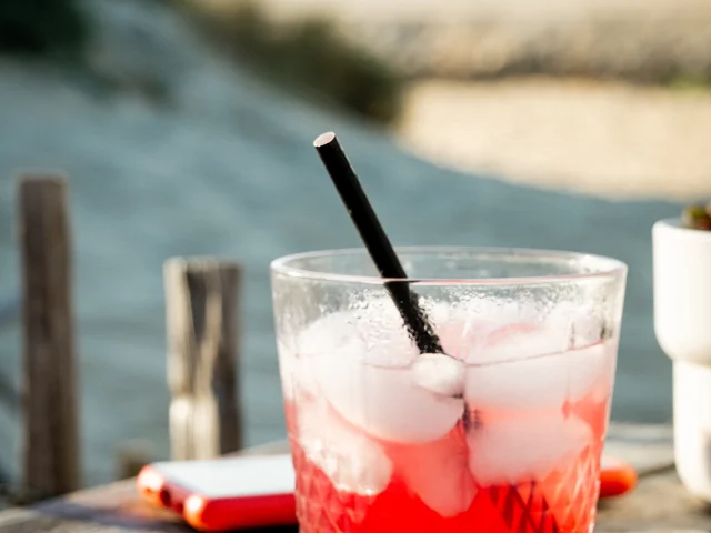 salir a tomar algo a la playa