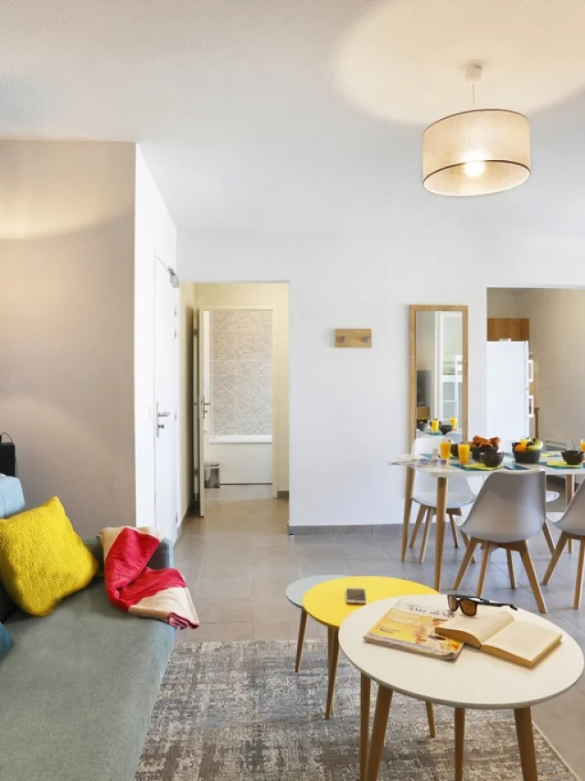 Apartment 06 Copy