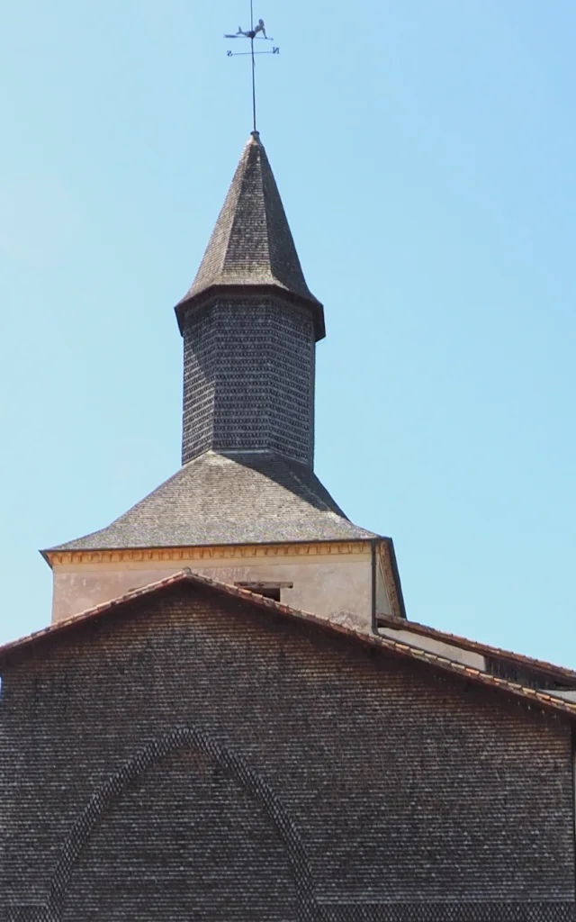 Wetterfahne Glockenturm Torbogen