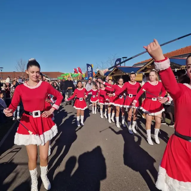Majorettes les Perles de la Côte d'Argent à Mimizan