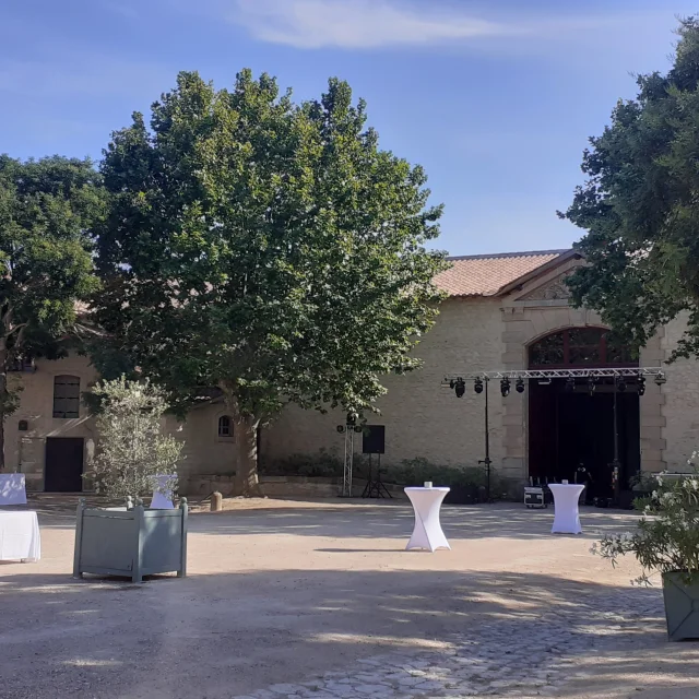 Domaine Des Grands Chais Cockail Dinatoire Plein Air