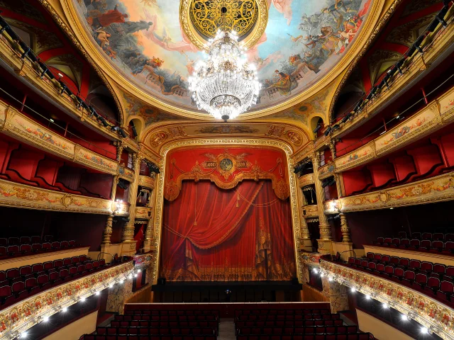 Opéra comédie