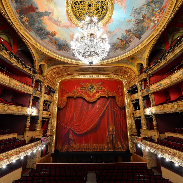 Opéra comédie