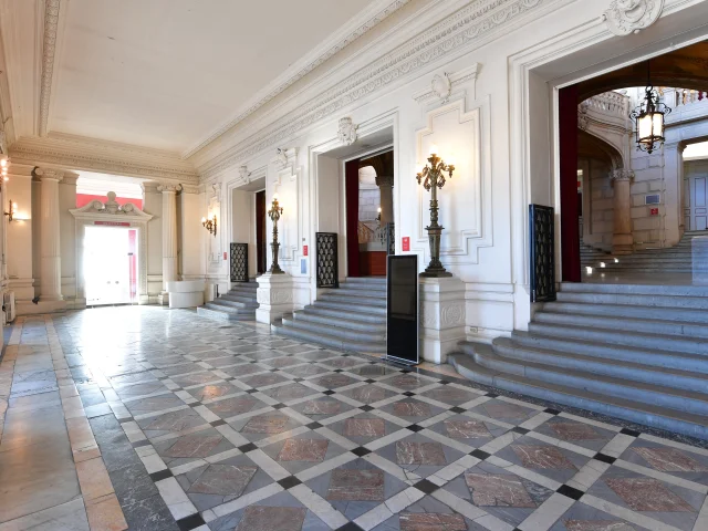Opéra comédie