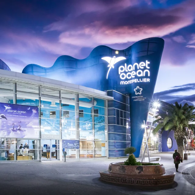 Planet Ocean Exterieur