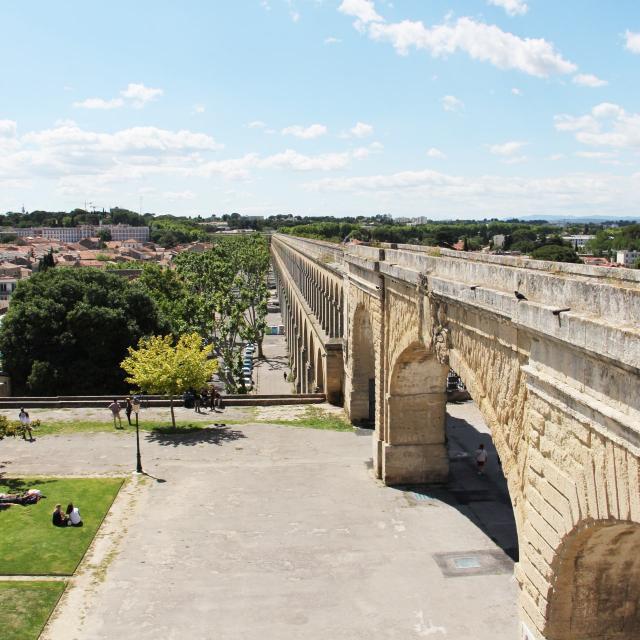 Quartier Des Arceaux Aqueduc