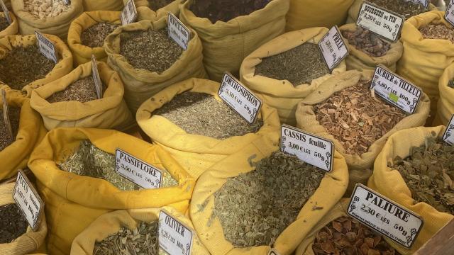 marché arceaux zoom