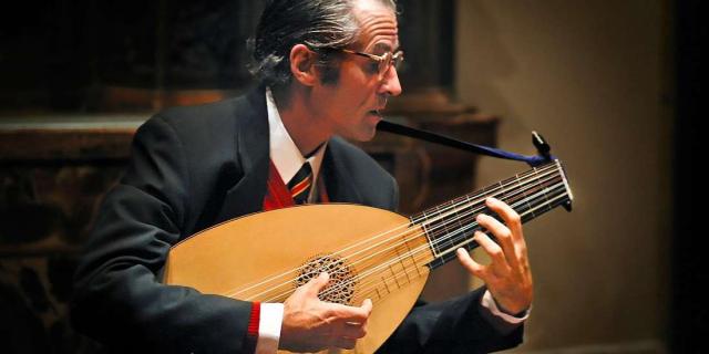 Hopkinson_Smith_Festival_de_musiques_anciennes_a_maguelone