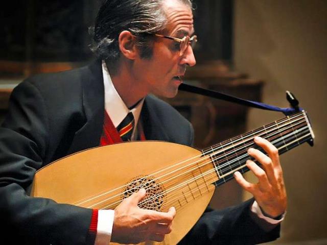 Hopkinson_Smith_Festival_de_musiques_anciennes_a_maguelone