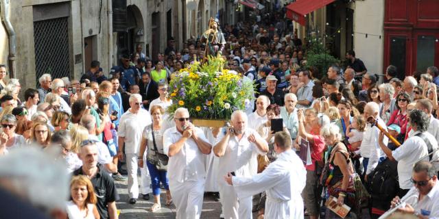 Procession_De_La_SaintRoch