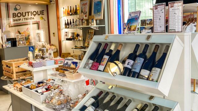 Boutique_OfficedeTourisme_vuegenerale