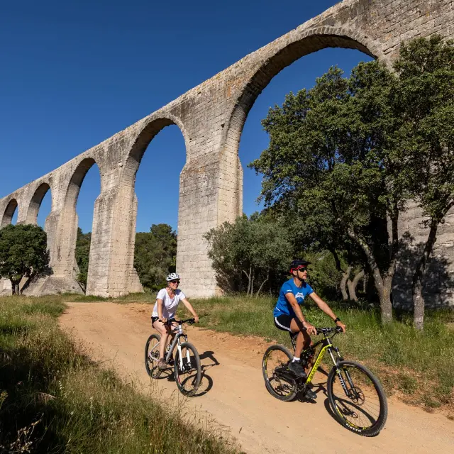 Aqueduc_castries_velo