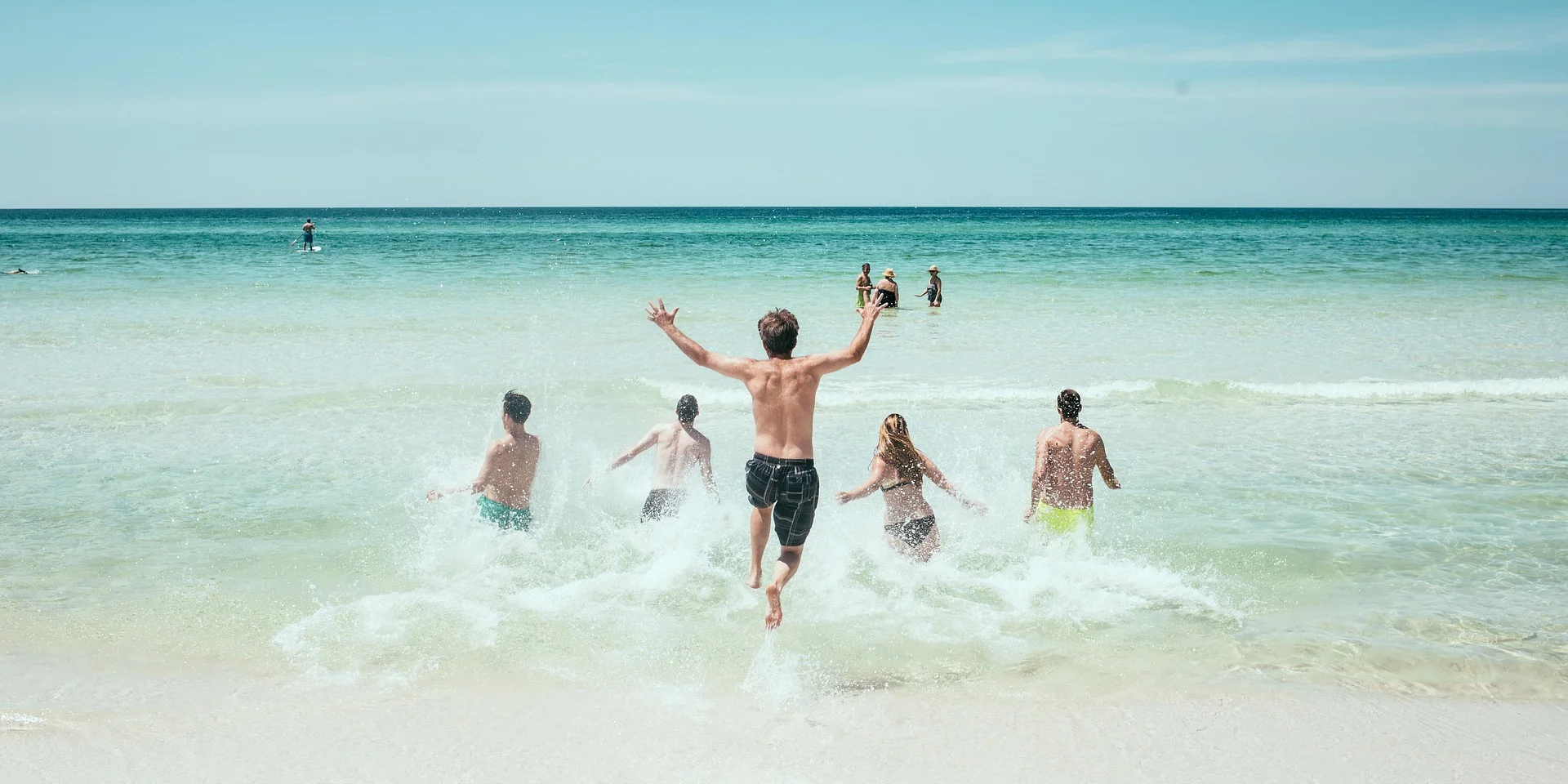 Groupe amis EVJF plage Montpellier