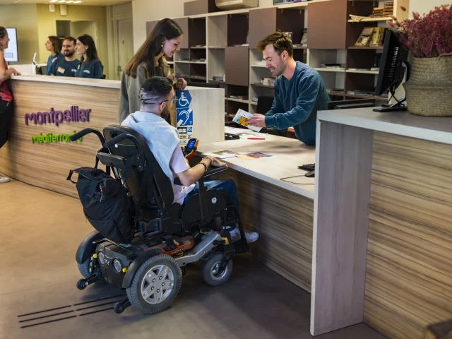 Accueil_Comedie_adapte