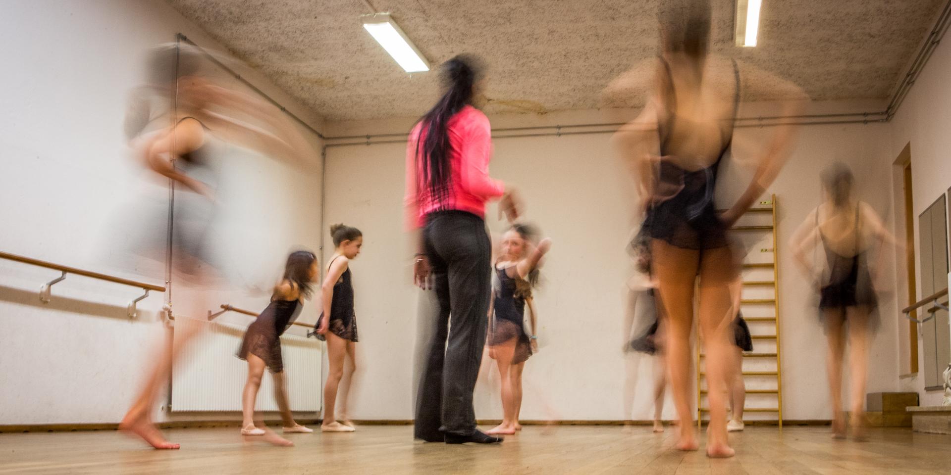 Danse, Activité culturelle dans les Monts du Genevois