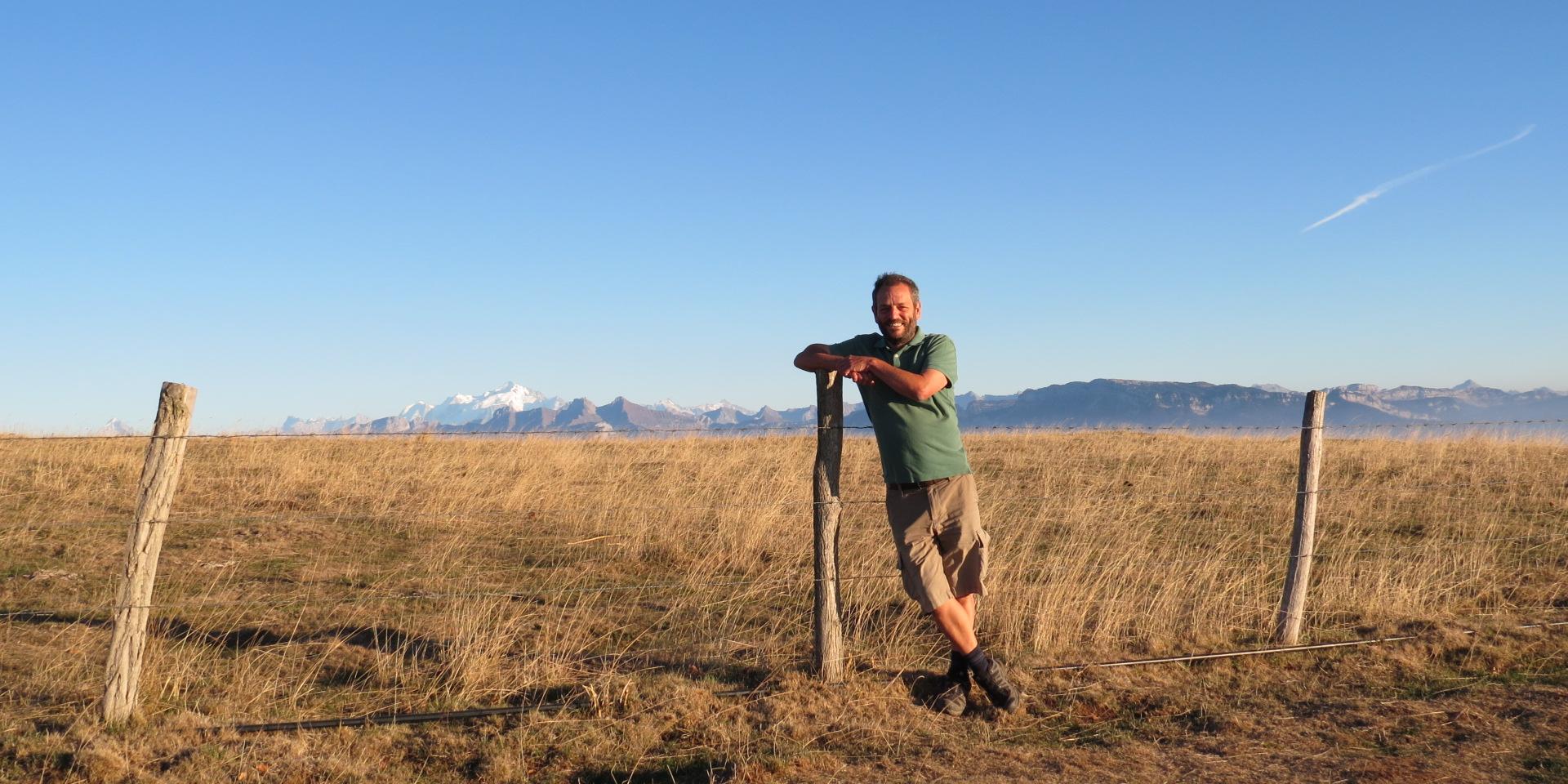 Dominique Ernst, Alpage Des Crêts Au Salève, otoño de 2018. La Pampa argentina sobre un fondo de Mont Blanc