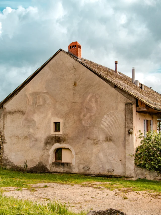 Wandmalerei Übertragung Durch Alberto Ruce Parcours Fenster Auf Der Landschaft Ot Monts Du Genevois Brice Souvansanouk 8161 1920px