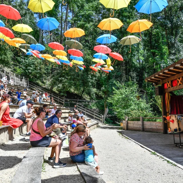 Vue sur le spectacle de magie du Grand Parc d'Andilly